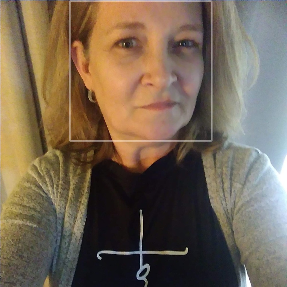 Meet your Posher, Deborah